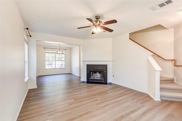 8116 Forest Heights LN, Austin, TX 78749