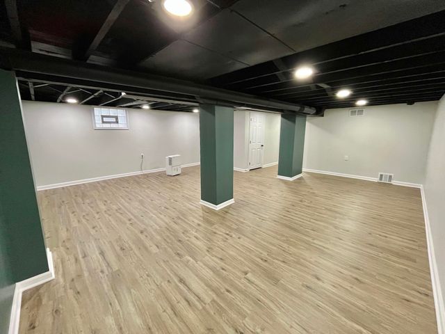 480 W 23rd Avenue, Gary, IN 46407