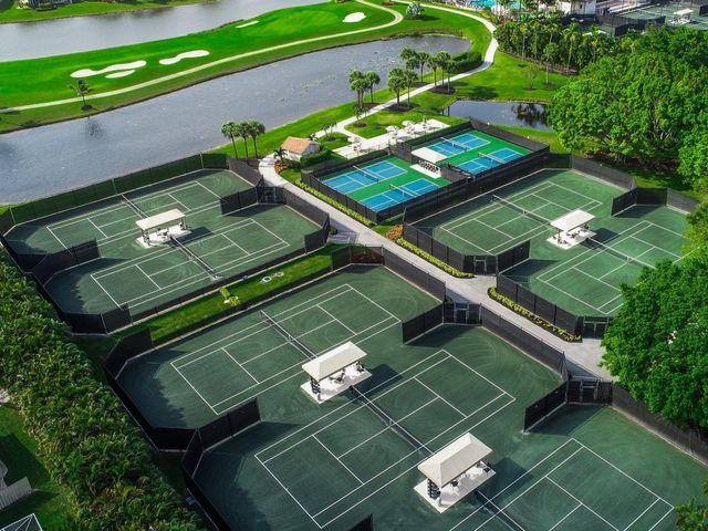 6959 Southport Drive, Boynton Beach, FL 33472