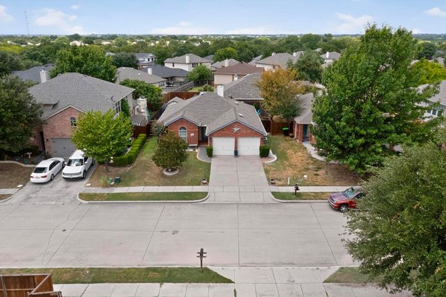1111 Partridge Drive, Aubrey, TX 76227