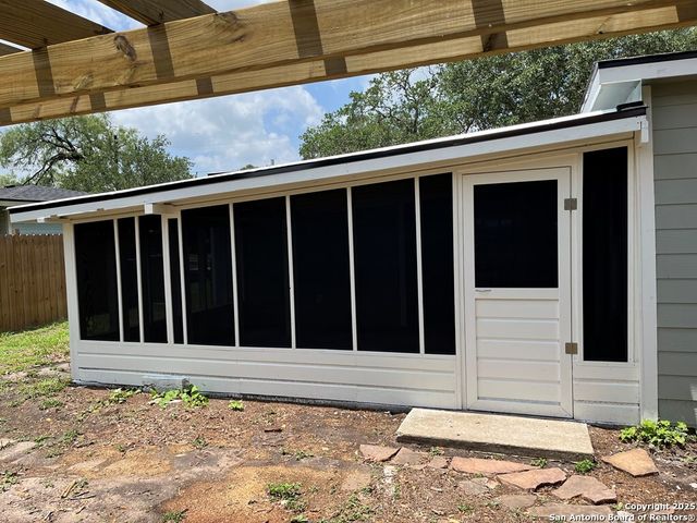 1210 N Polk, Beeville, TX 78102