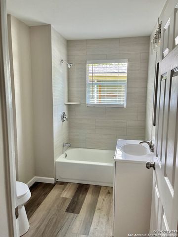 1210 N Polk, Beeville, TX 78102