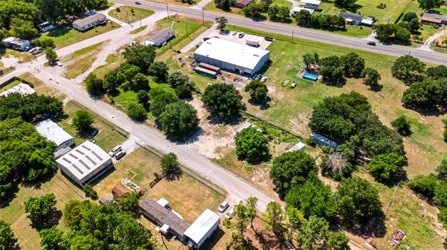 108 Angela Street, Azle, TX 76020