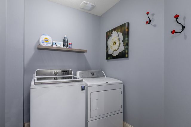 65 Abigail Lane, Waukee, IA 50263