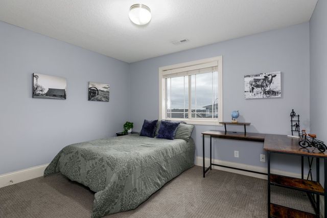 65 Abigail Lane, Waukee, IA 50263