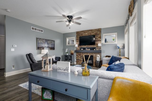 65 Abigail Lane, Waukee, IA 50263