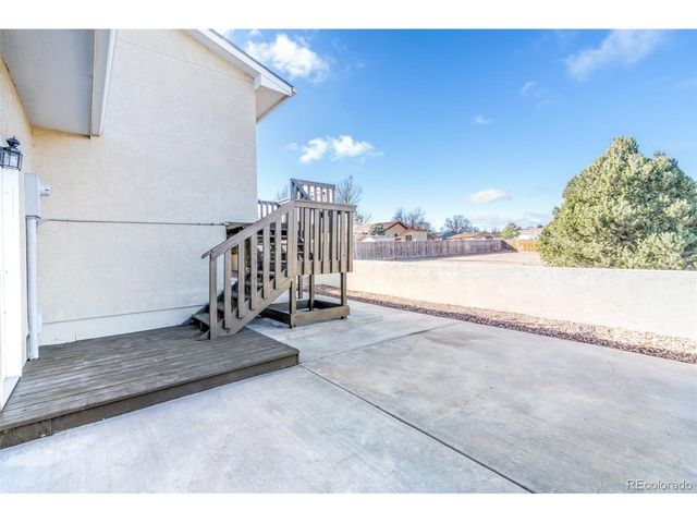 649 S Bond Dr E, Pueblo West, CO 81007
