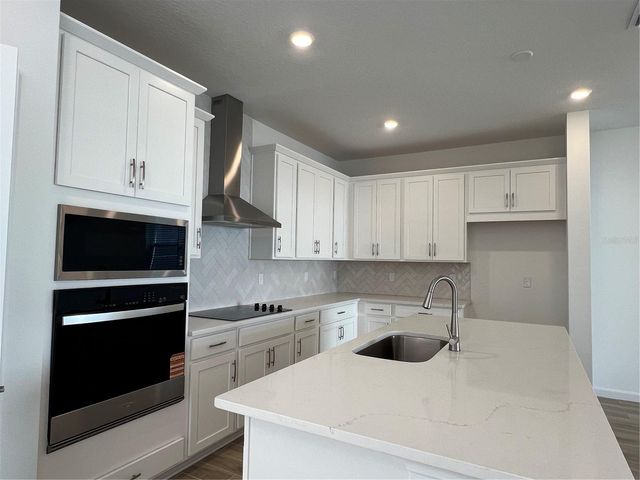 2319 JUNIPER BERRY AVENUE, Minneola, FL 34715