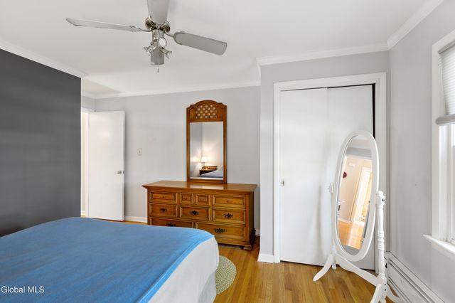 2324 Niskayuna Drive, Niskayuna, NY 12309