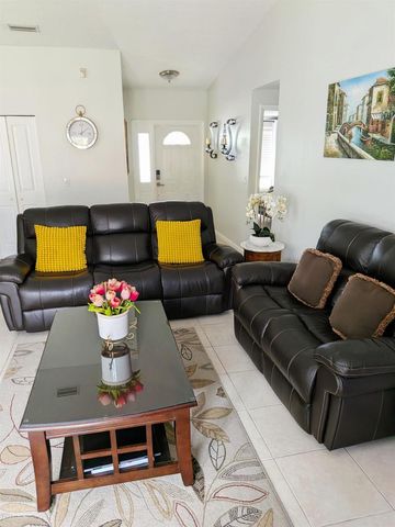 4679 Appaloosa Street, West Palm Beach, FL 33417