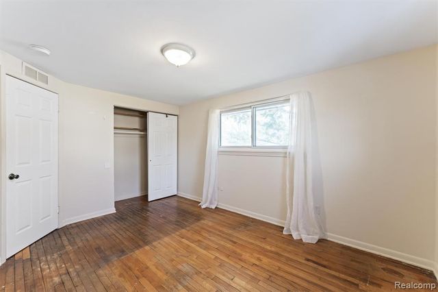 18300 Melvin Street, Livonia, MI 48152