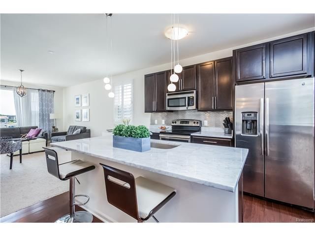 3070 Kilmer Avenue, Troy, MI 48083