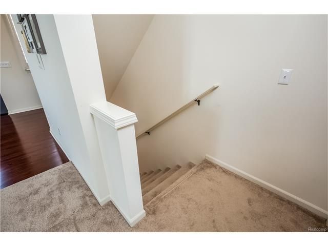3070 Kilmer Avenue, Troy, MI 48083
