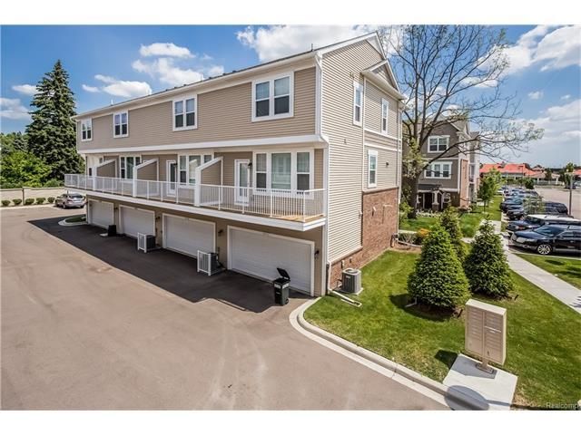 3070 Kilmer Avenue, Troy, MI 48083