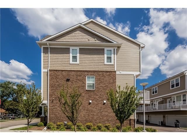 3070 Kilmer Avenue, Troy, MI 48083