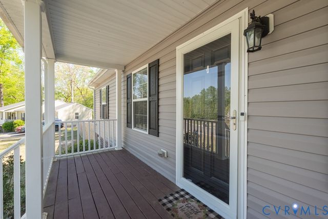 2642 Flat Top Dr, North Prince George, VA 23860