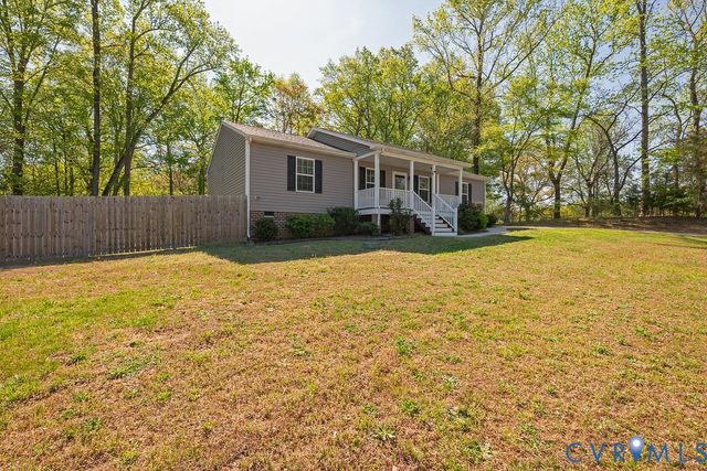 2642 Flat Top Dr, North Prince George, VA 23860