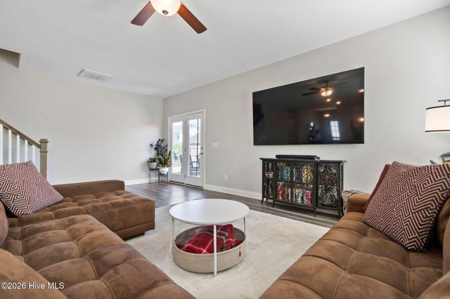 2557 Longleaf Pine Circle, Leland, NC 28451