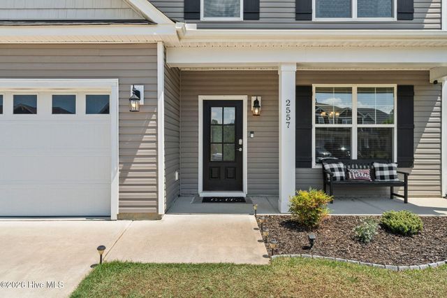 2557 Longleaf Pine Circle, Leland, NC 28451