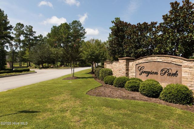 2557 Longleaf Pine Circle, Leland, NC 28451