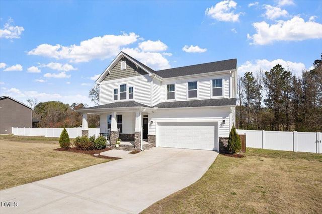 68 Salem Village Drive, Fuquay Varina, NC 27526