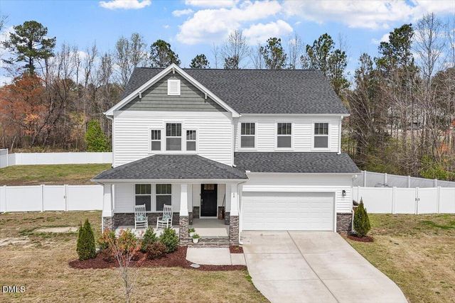 68 Salem Village Drive, Fuquay Varina, NC 27526