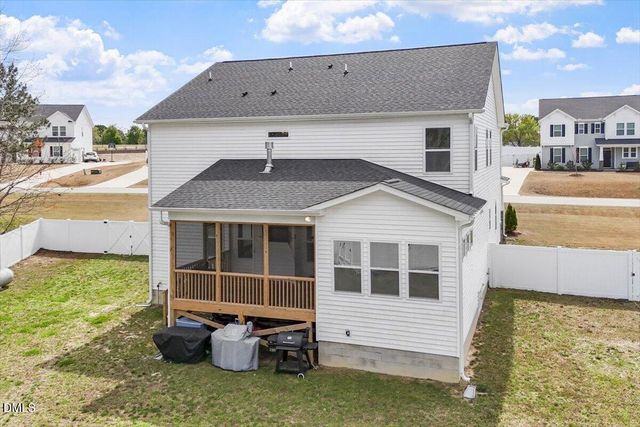 68 Salem Village Drive, Fuquay Varina, NC 27526