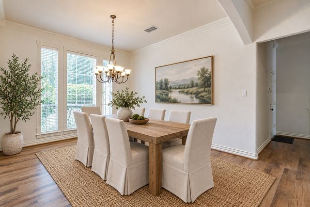 912 Thomas Crossing Drive, Fort Worth, TX 76028