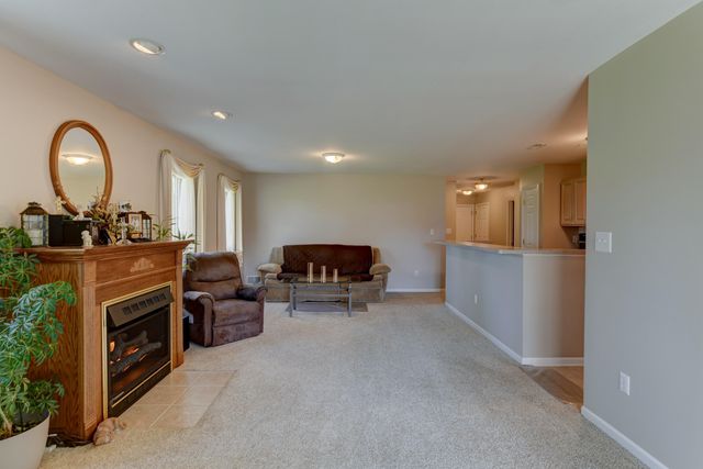 2515 Longwood Drive 102, Highland, IN 46322
