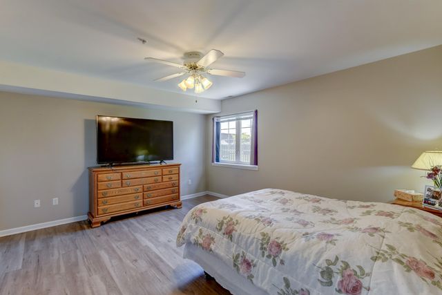 2515 Longwood Drive 102, Highland, IN 46322