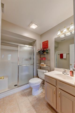 2515 Longwood Drive 102, Highland, IN 46322