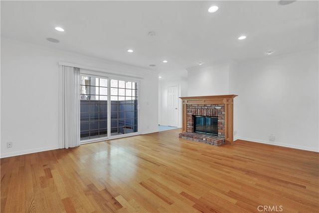 313 N Broadway 9, Redondo Beach, CA 90277