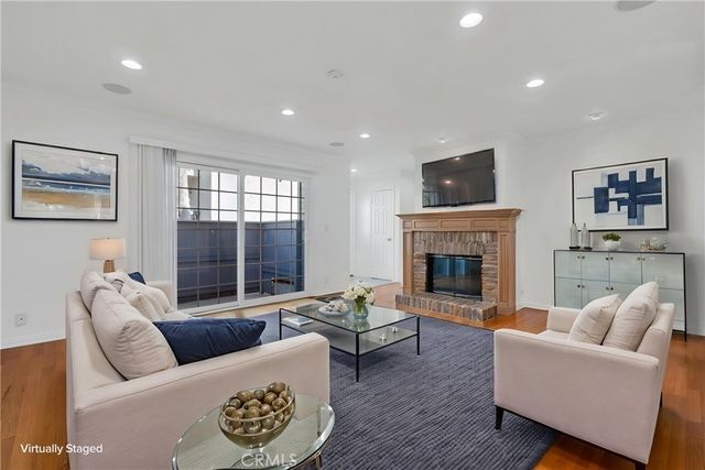313 N Broadway 9, Redondo Beach, CA 90277