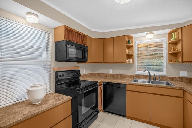 8150 SPRING DRIVE, Yalaha, FL 34797