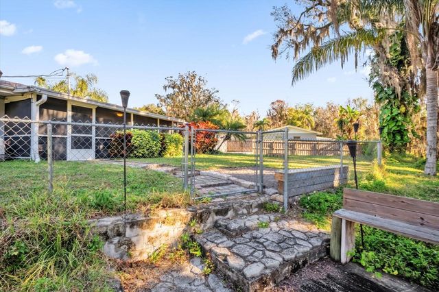 8150 SPRING DRIVE, Yalaha, FL 34797