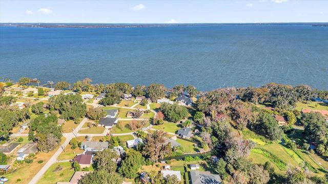 8150 SPRING DRIVE, Yalaha, FL 34797