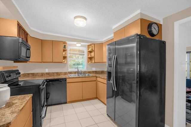 8150 SPRING DRIVE, Yalaha, FL 34797