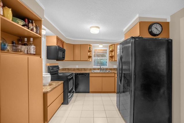 8150 SPRING DRIVE, Yalaha, FL 34797