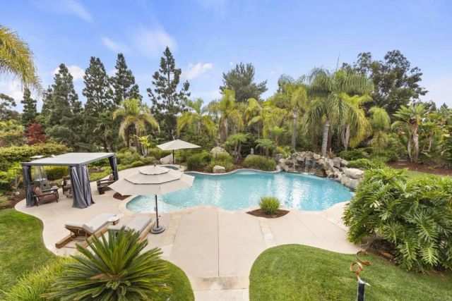 6805 FARMS VIEW, San Diego, CA 92067