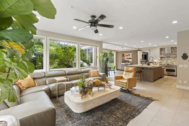 6805 FARMS VIEW, San Diego, CA 92067