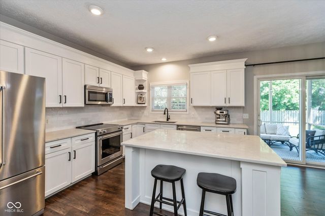 14806 Rosebud Drive, Noblesville, IN 46060