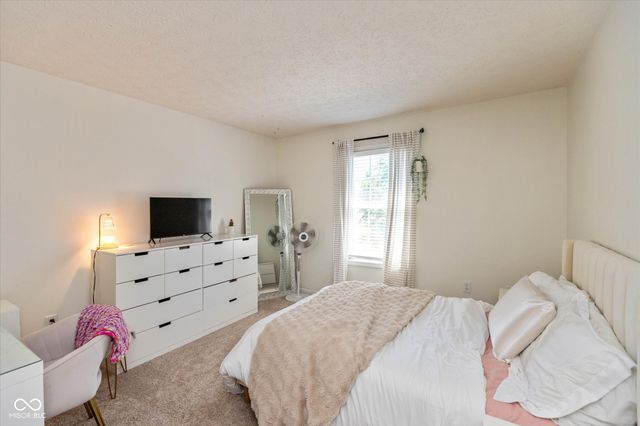 14806 Rosebud Drive, Noblesville, IN 46060