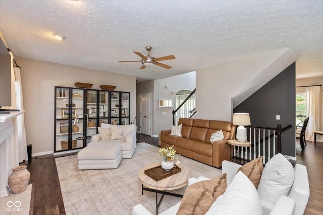 14806 Rosebud Drive, Noblesville, IN 46060