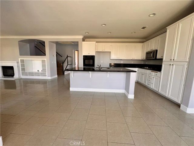 13551 Jasper Loop, Eastvale, CA 92880