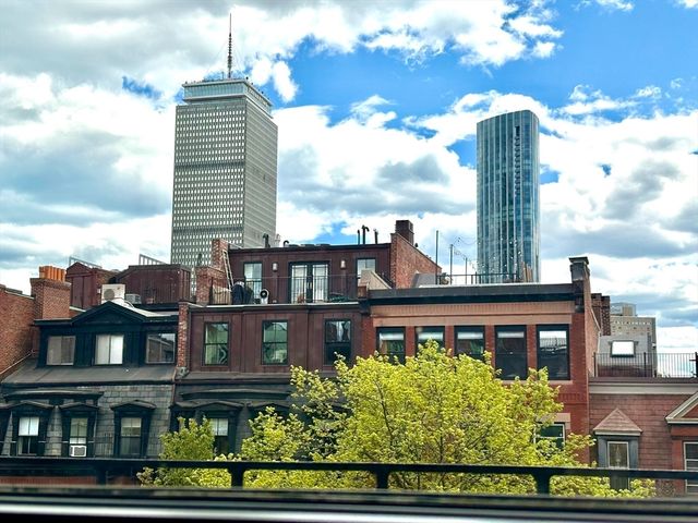 462 Beacon St 31, Boston, MA 02115