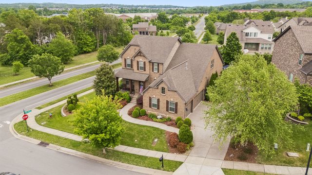 428 Larkhill Ln, Nolensville, TN 37135