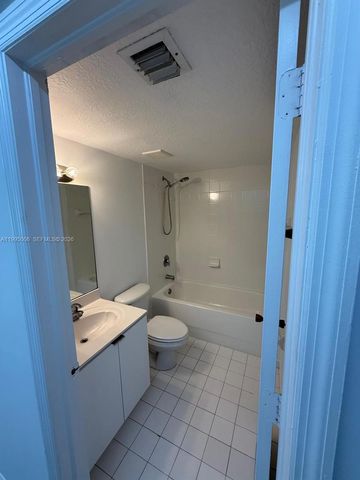 22701 SW 88th Pl 202-9, Cutler Bay, FL 33190