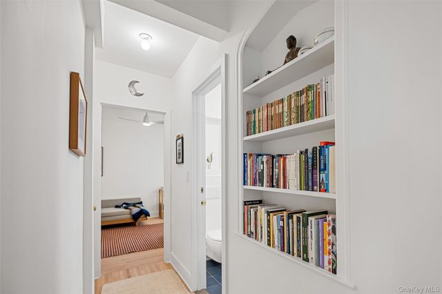 385 Argyle Road 2G, Brooklyn, NY 11218