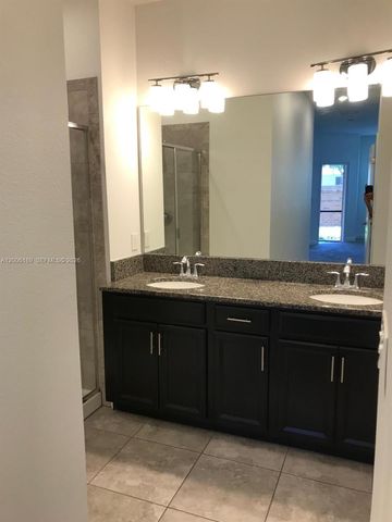 3348 Rodrick Circle, Orlando, FL 32824
