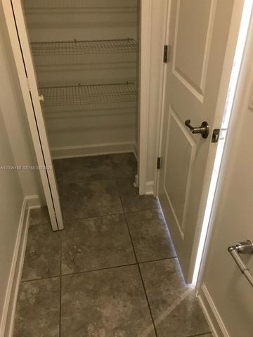 3348 Rodrick Circle, Orlando, FL 32824